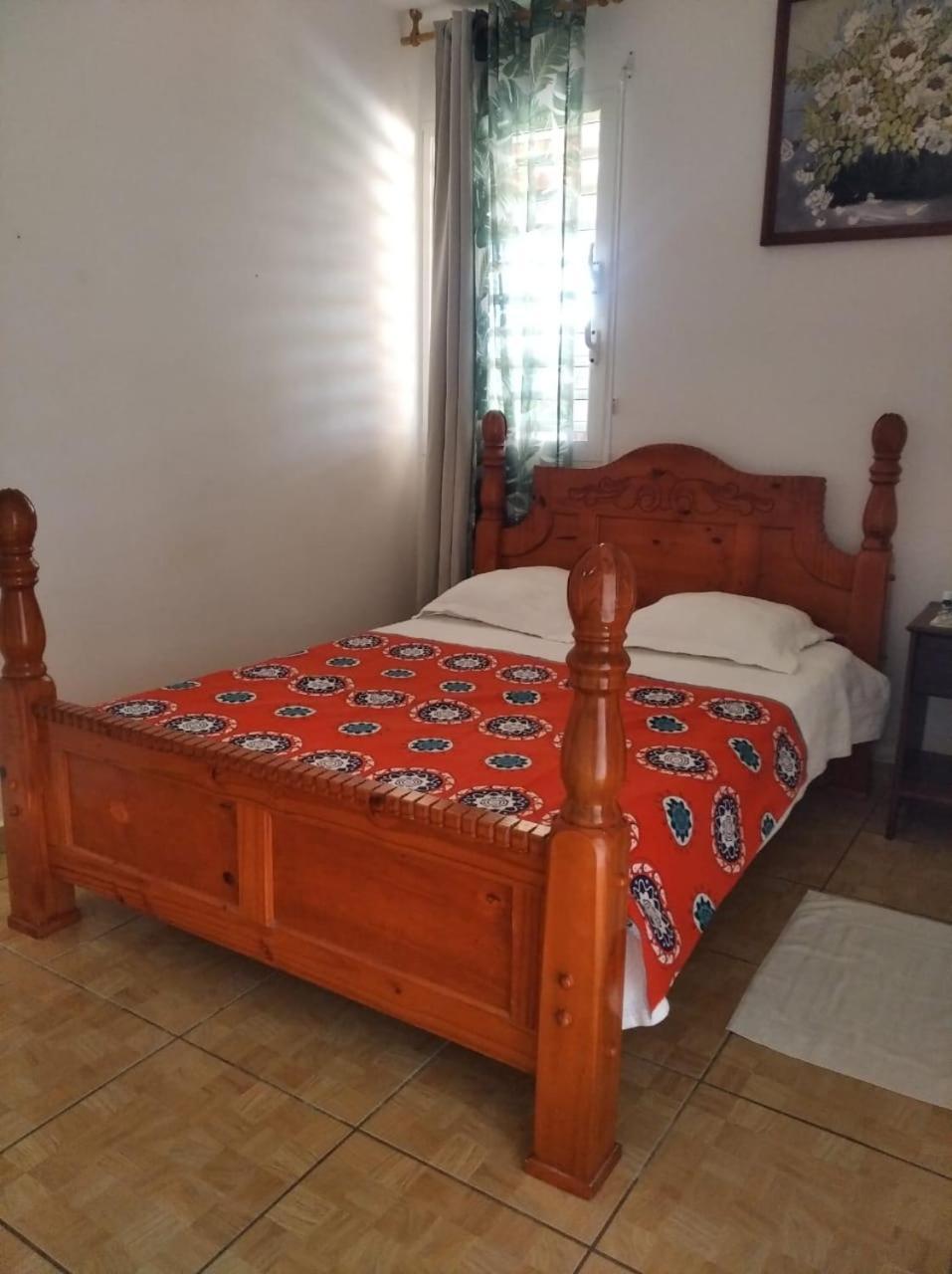 L'Aseta Paradise Grand-Bourg  Bagian luar foto
