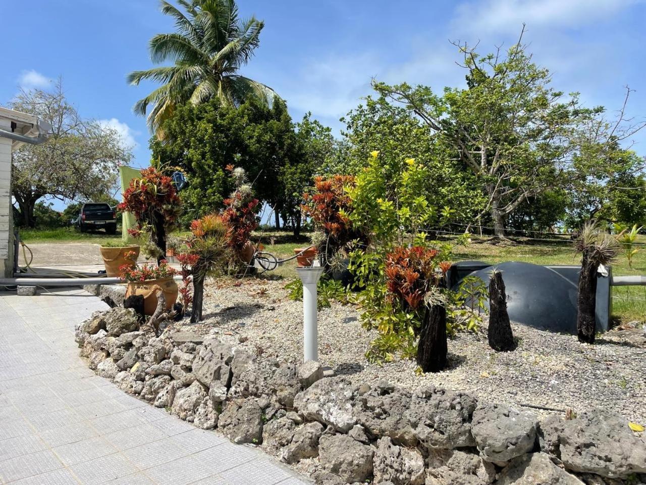 L'Aseta Paradise Grand-Bourg  Bagian luar foto