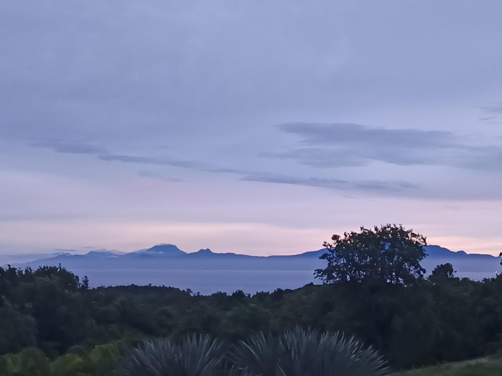 L'Aseta Paradise Grand-Bourg  Bagian luar foto