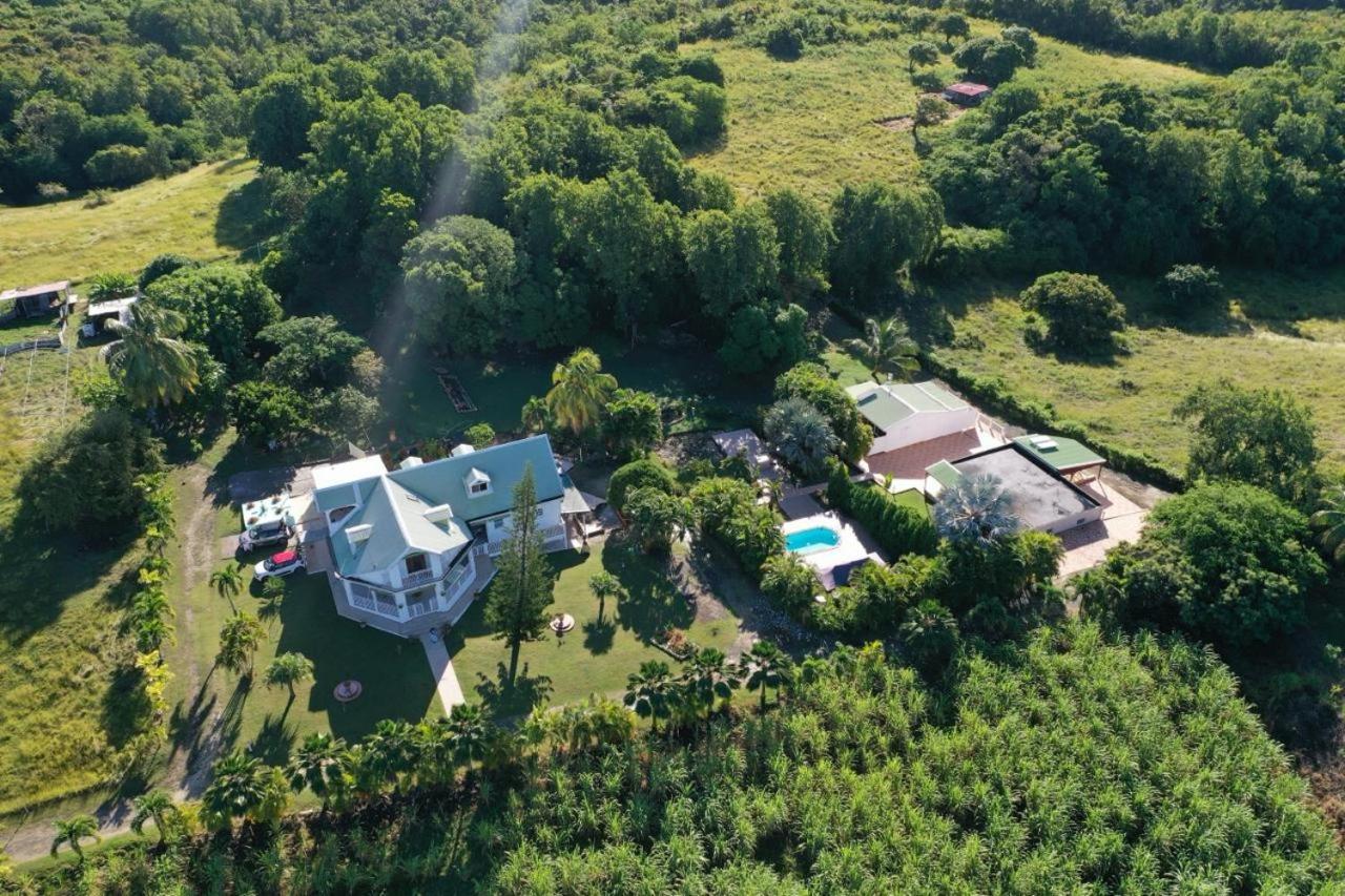L'Aseta Paradise Grand-Bourg  Bagian luar foto